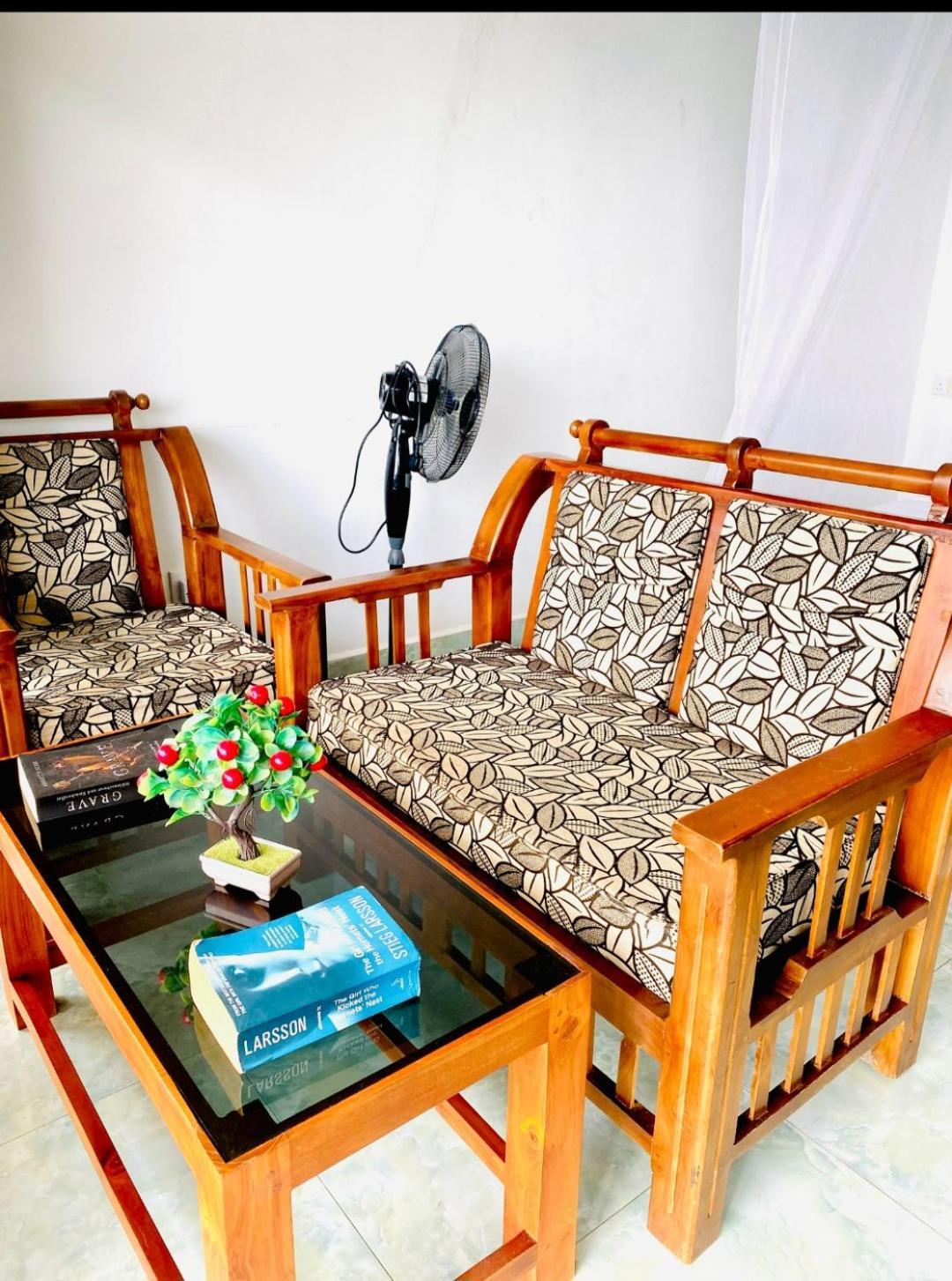 Two Rock Vista Hotel เอลลา ภายนอก รูปภาพ