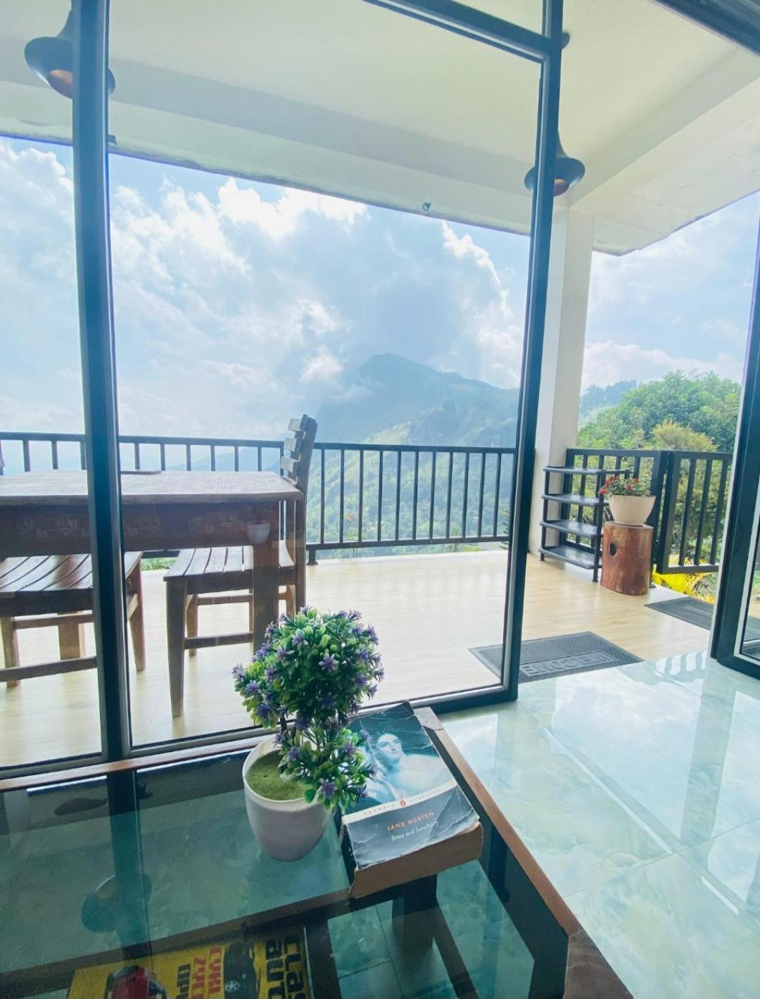 Two Rock Vista Hotel เอลลา ภายนอก รูปภาพ