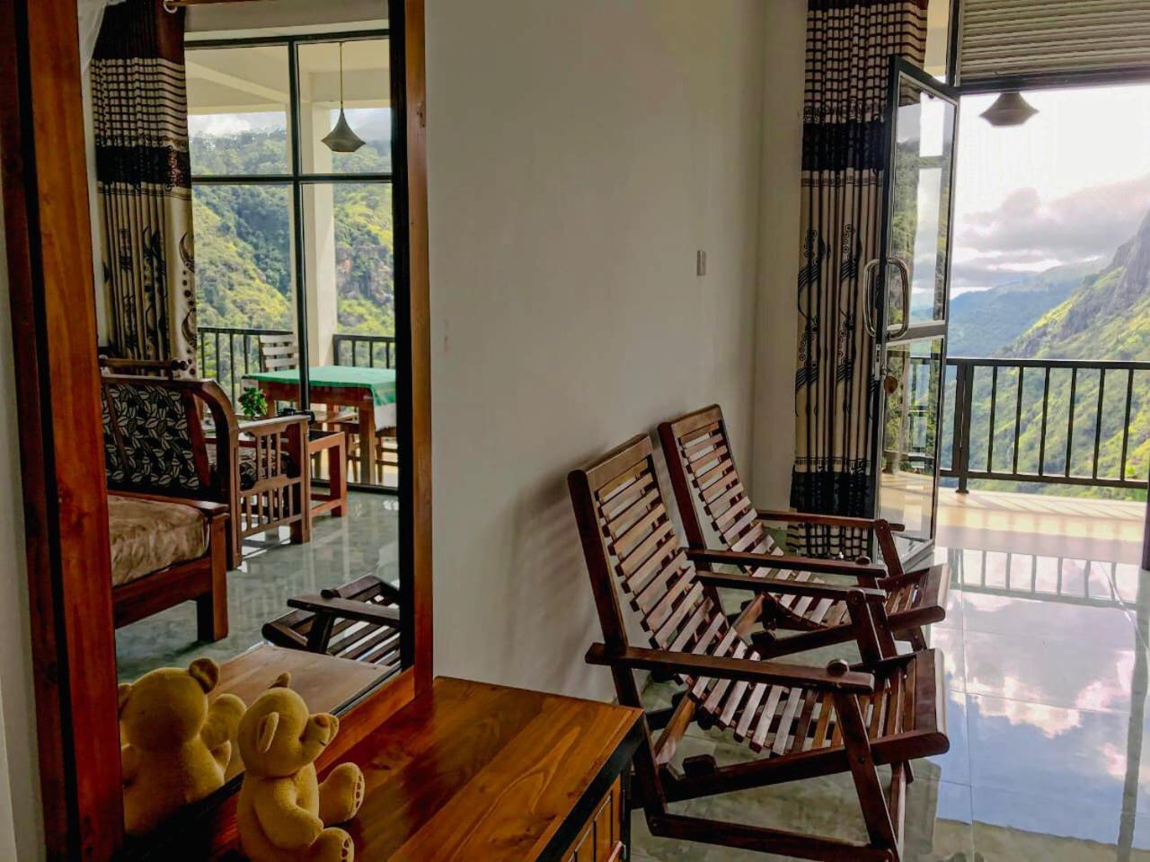 Two Rock Vista Hotel เอลลา ภายนอก รูปภาพ